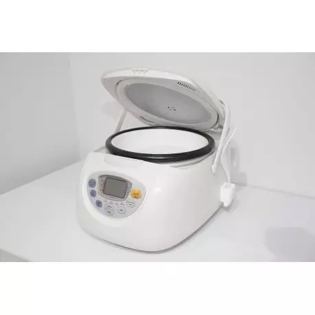 پلوپز دیجیتال 8 نفره پارس خزر مدل DMC-181P